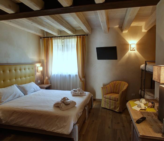 Deluxe Double Room,1592897444:JPEG